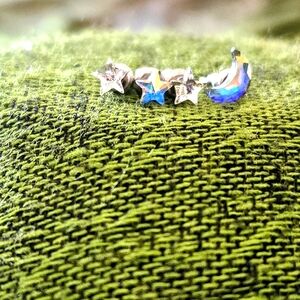 Star and moon earring set